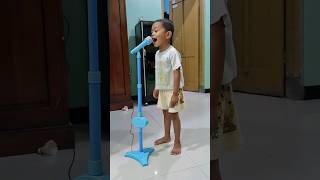 Download lagu Jika Kau Bertemu Aku Begini #malika #bocil #kids #shorts #fyp #karaoke #tiara #raffaaffar #dj #funny mp3 Download lagu Jika Kau Bertemu Aku Begini #malika #bocil #kids #shorts #fyp #karaoke #tiara #raffaaffar #dj #funny mp3