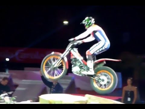 Amazing Toni Bou!! - FIM X-Trial World Championship!! Strasbourg Zénith 2012