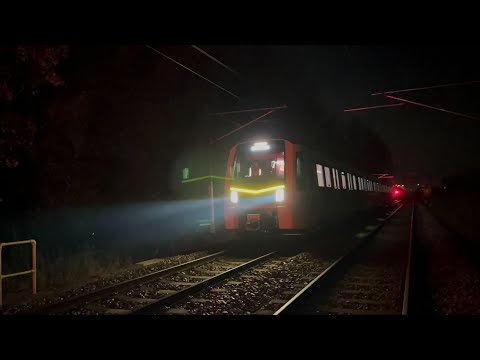 Delivering a new Metro train