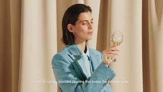 Veuve Clicquot HOW TO : Choose the right glass for champagne ?