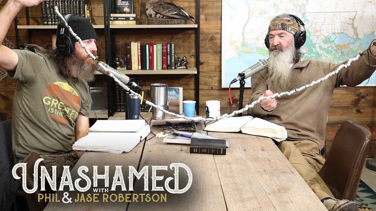 Ep 197 | When Phil Robertson Hit Peak Wicked, His 'Duck Jewelry' Collection, and Why We're X-Men