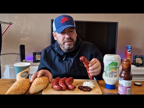 Frankfurt beef sausages with BBQ sauce and cheese rolls! /ANNOUNCEMENT/