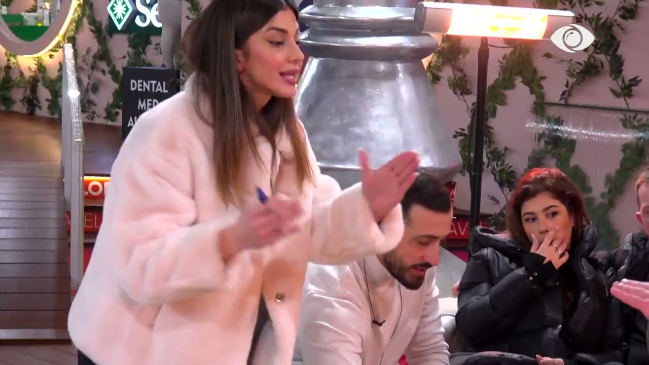 “Nuk të mësoj unë…”/ Loredana dhe Jozi debatojnë me Laertin: Unë nuk e ndaloj dot…