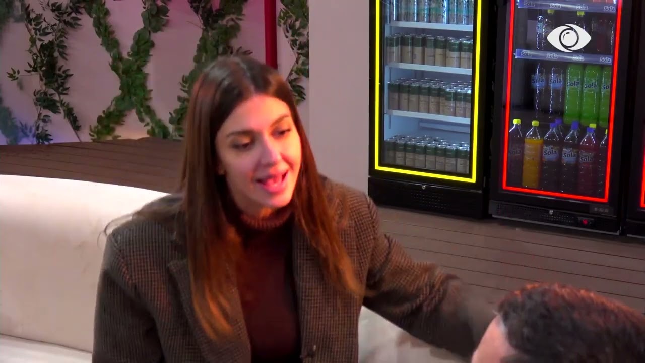 Nuk jam mësuar të mbaj unazë/ Jozi bisedon me Loredanën