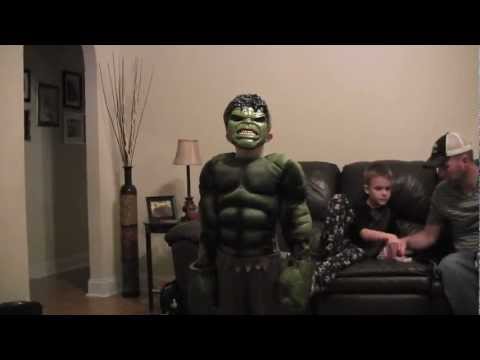 The Hulk vs Darth Maul