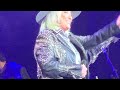Tanya Tucker “Hangin in” Live