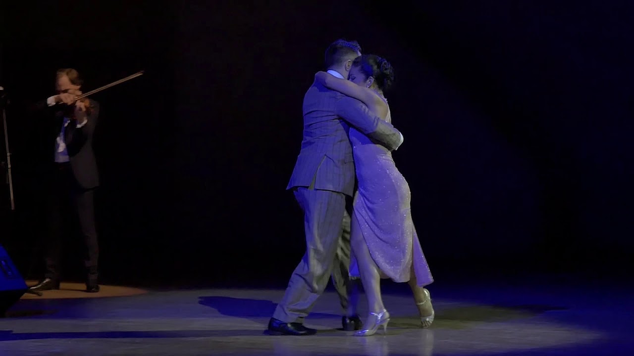 "Que  Importa" Jonathan Saavedra & Clarisa Aragon, Solo Tango Orquesta & Chino Laborde
