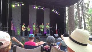 Head in the Clouds - Kyle Ledson(12) and the Kids on Bluegrass
