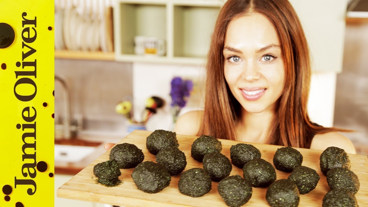 High energy protein balls: Danielle Hayley