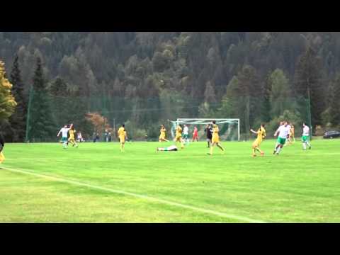 FC Mölltal erzielt das 0-1 bei der SG Steinfeld in Kärnten / Österreich