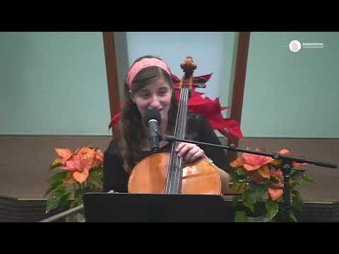 Briana Molnar - Nacht liegt über allen Dächern