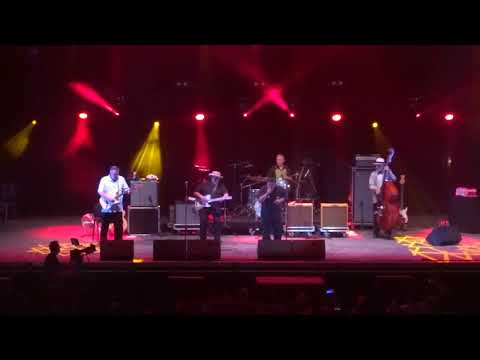 ♫ Sugar Ray & The Bluetones with Little Charlie Baty & Duke Robillard ♫