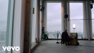 Joep Beving - Hanging D (Official Video)