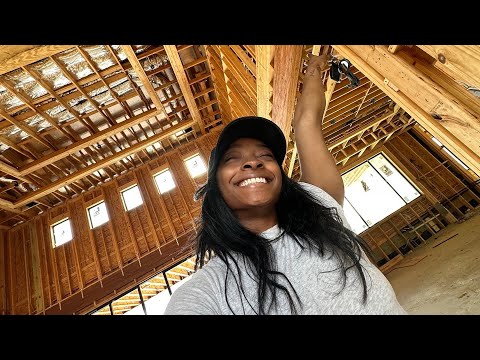Video Thumbnail: Simones Biles' Traum vom Eigenheim nimmt langsam Form an