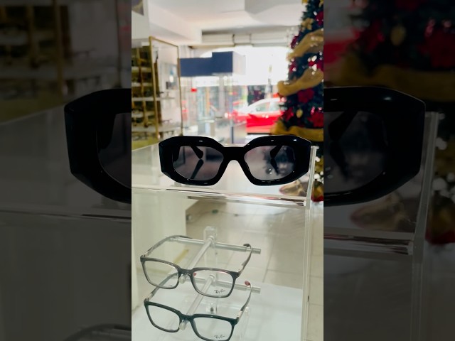 Vídeo relacionado con Versace 0Ve4307 Gafas de sol, Rectangulares, 58, Black