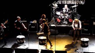 Thin Lizzy Live-Do Anything You Want To/Don&#39;t Believe A Word 4/1/11 Vic Theater Chicago