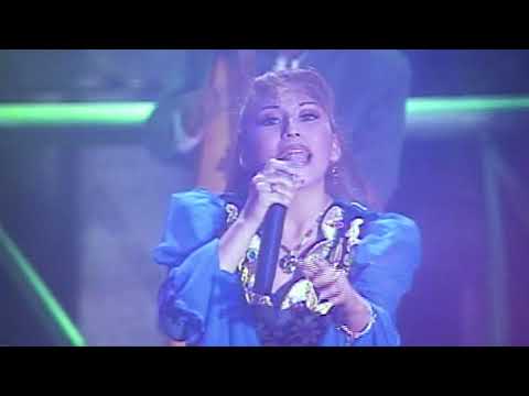 ANITA SANTIVAÑEZ - ESTOY PERDIDA EN UN BAR (En Concierto - Rumbo Al Éxito)