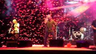 01  All About Who You Know -Petra Rock & vida 2010