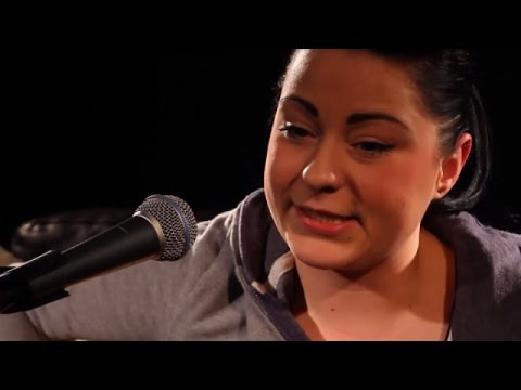 Acoustic Mash Up - Lucy Spraggan