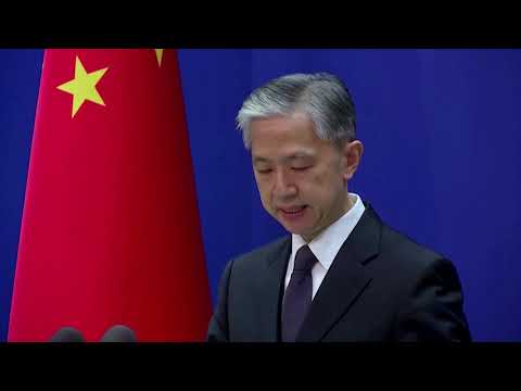 中國在南海責備美國航母 (China criticizes U.S. carriers in South China Sea)