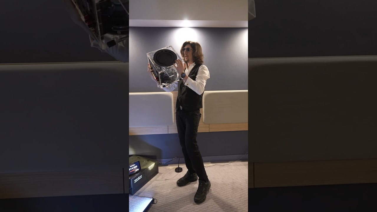 Зачем сделали прозрачный и легендарный сабвуфер Velodyne🔊