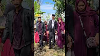 Download lagu Perjuangan Luar Biasa Suasana Jajap Pengantin Di Kampung Jalan Lewati Bebatuan #viral #wedding #fyp mp3