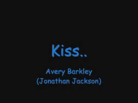 Kiss - Avery Barkley