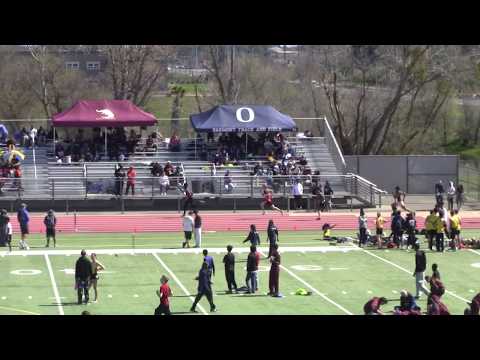 Husky Invitational 2019 - 300m Hurdles Varsity Boys Section 1