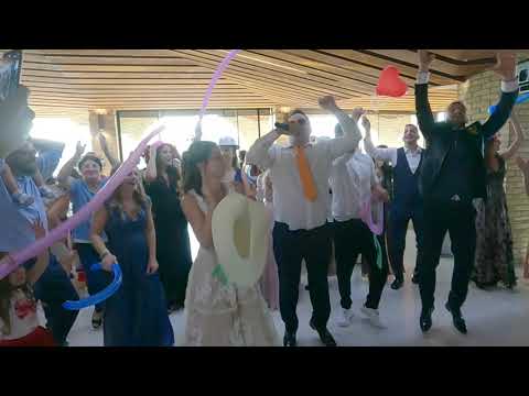 Animazione per Matrimoni Abruzzo Travolgente a Tenuta di Sipio Puglia, Molise, Campania, Basilicata