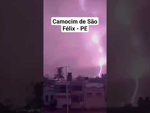Tempestade de raio em Camocim de são Félix Pernambuco