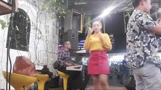 Download lagu Organ Tunggal Donald Dan Almira Andani membawakan lagu lagu hot dangdut dan POP mp3