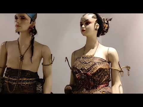 Company Profile - Museum Sonobudoyo Yogyakarta