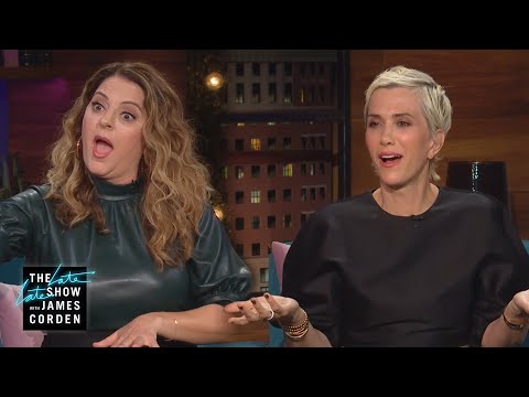 安妮-穆莫洛和克里斯汀-維格開始擔任臨時演員。 (Annie Mumolo & Kristen Wiig Began Acting as Extras)