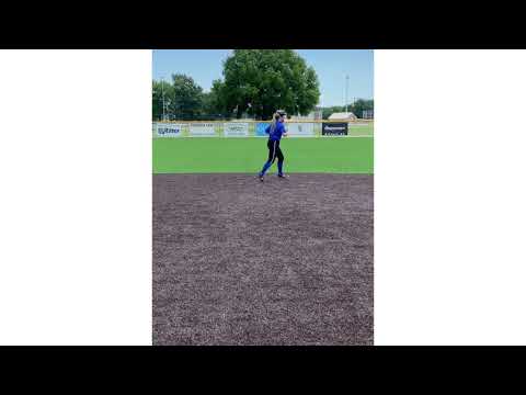 Riley Washburn 2026- Softball Skills Video 2023