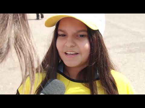 Crianças orientam sobre o uso do cinto de segurança na Semana Nacional do Trânsito