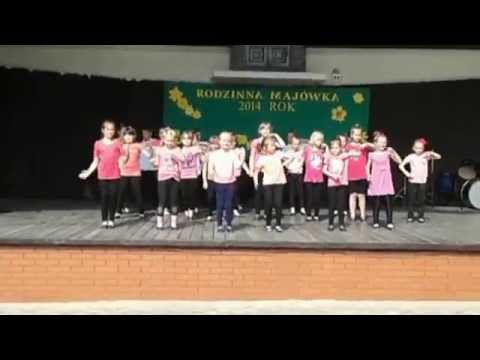 Grupa taneczna "ZYGZAK" - Debiut sceniczny.