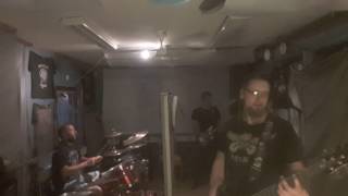 Belowe The Belt cover på brutus med gluecifer