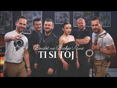 Ti si toj - Live - Bendot na Brakja Nune ( Cover )