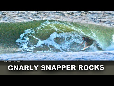 A Gnarly, Windy, Sweepy Snapper Rocks Dawn Session!
