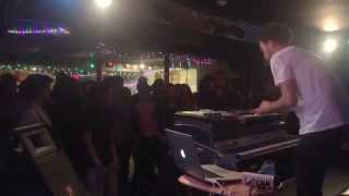 Taylor McFerrin - Decisions/Jam (live at The Space in Hamden, CT)