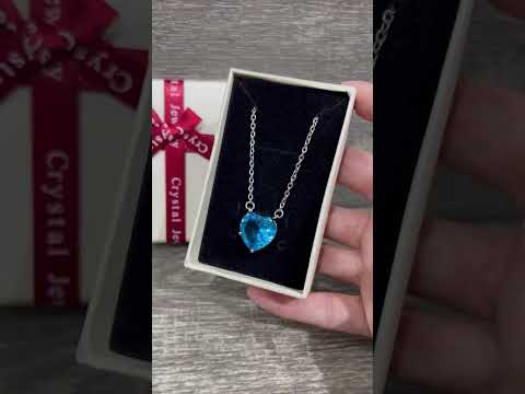 Подарок девушке "Сердце Голубая нежность" кулон с цирконом на цепочке цвет серебро в подарочной коробочке - фото 2 - id-p2430317023