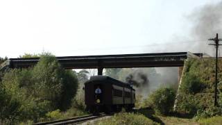 preview picture of video 'STEAM & DEISEL! CP 8867 near Beeton (25SEP2011)'