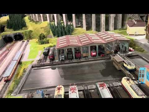 Play Video Youtube Video