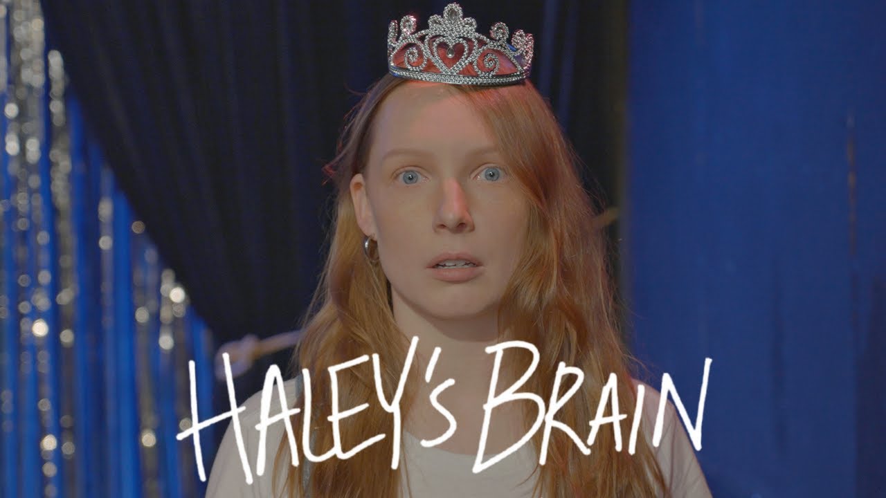 Miniature de la vidéo HALEY'S BRAIN || Musical Comedy Short du film Haley's Brain