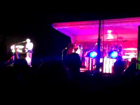 Dennis DeYoung - Fooling Yourself (The Angry Young Man) - 7/27/2012