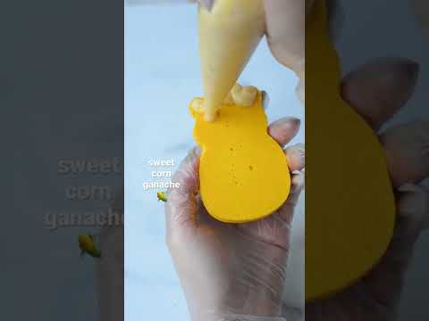 Badtz-Maru macaron #shorts #shortsvideo #shortsfeed #kawaii #baking #macaron #sanrio #hellokitty