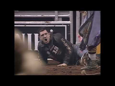 PBR 1999: Ronny Kitchens Hangs up and Breaks Left Leg