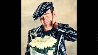 #23 - Mama Can't Buy You Love - Elton John &amp; Ray Cooper - Live in Boston 1979