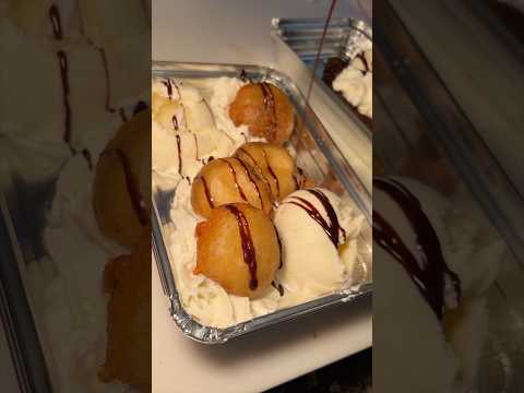 The FRIED OREOS from Street To Table in Merrick, NY on Long Island! 🍫🍦🔥🤤 #DEVOURPOWER