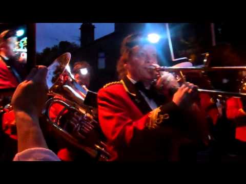 Sandhurst Silver Band - Whit Friday Marches 2014 (Dobcross) - Arromanches